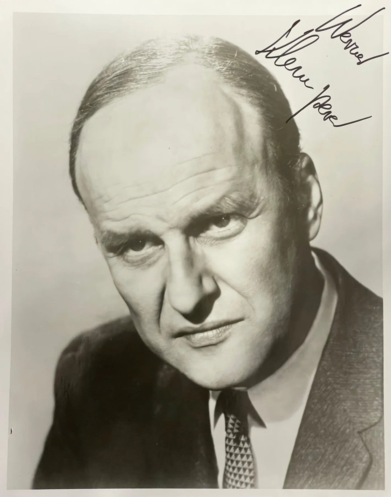 Werner Klemperer Autographed 8X10 Celebrity Photo