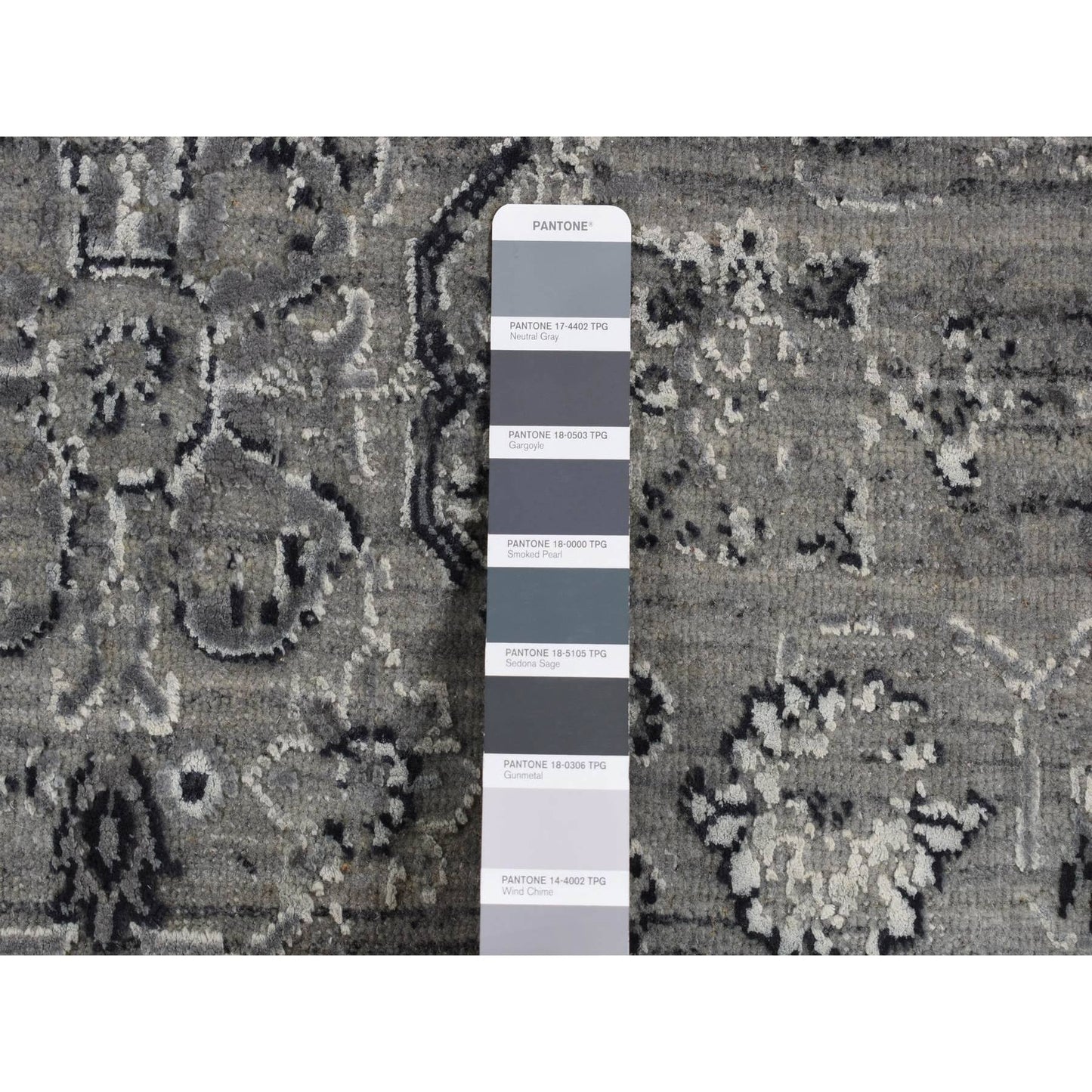 6'X9' Gray Zoroastrian Erased Design Silk With Wool Hand Knotted Rug