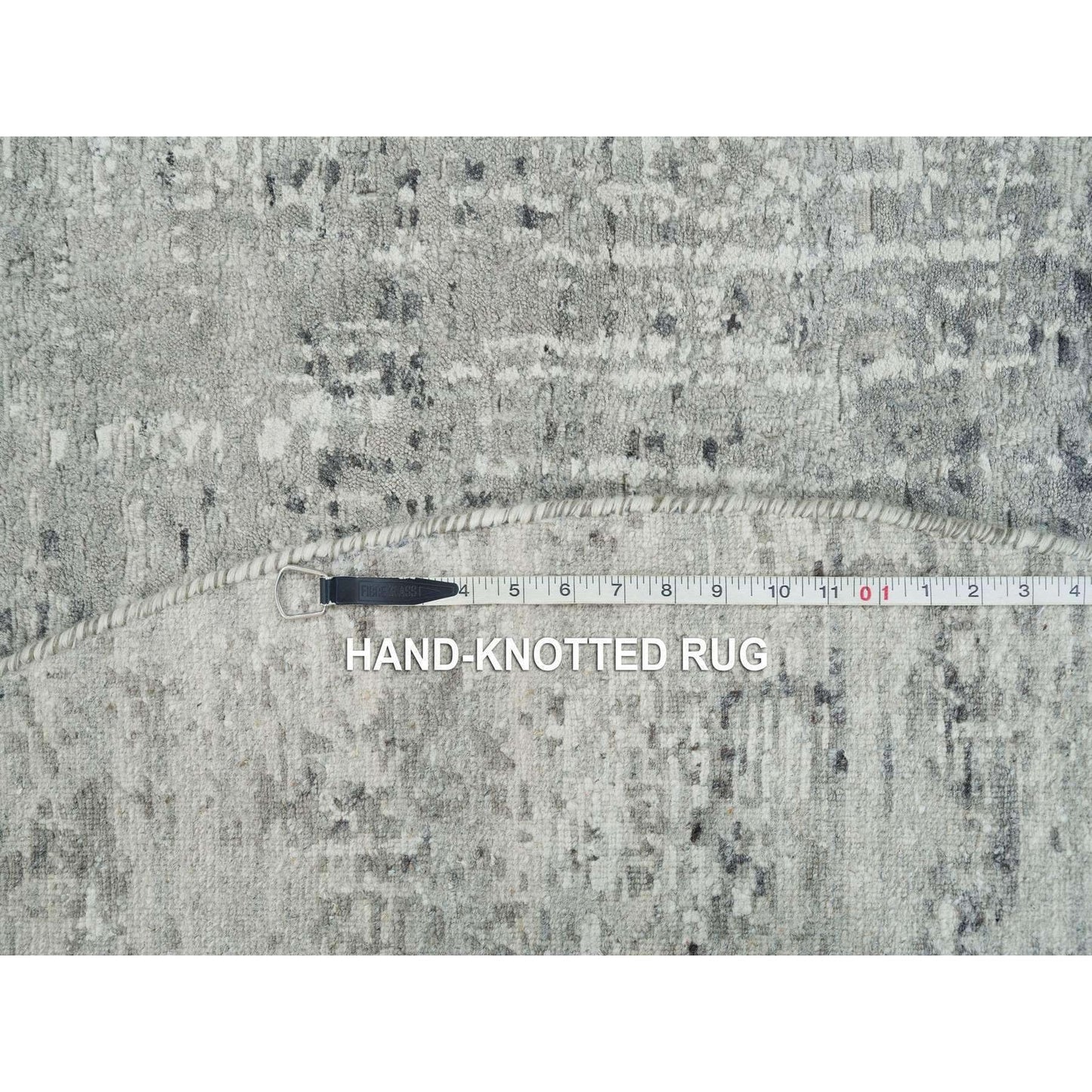 6'1"X6'1" Light Gray Modern Design Hand Knotted Round Oriental Rug