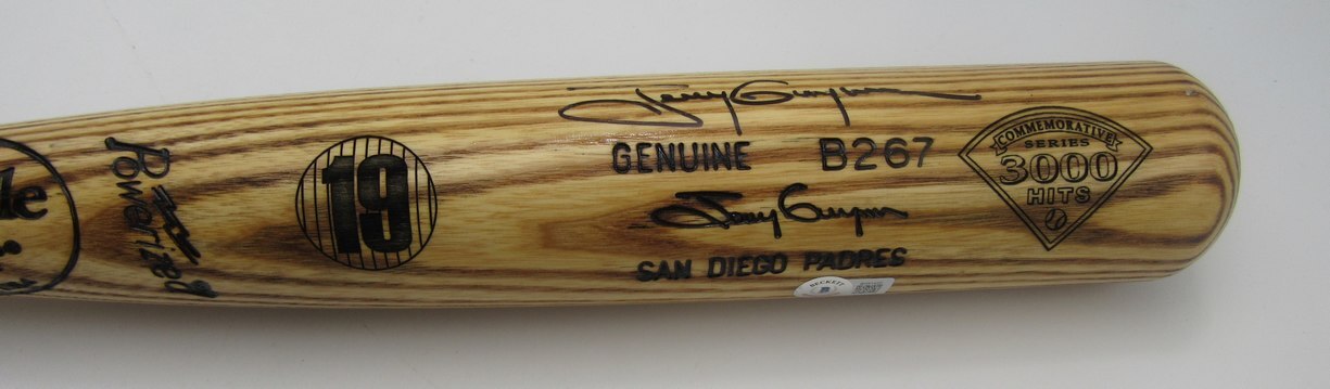 Tony Gwynn Hof Signed Louisville Slugger Bat With