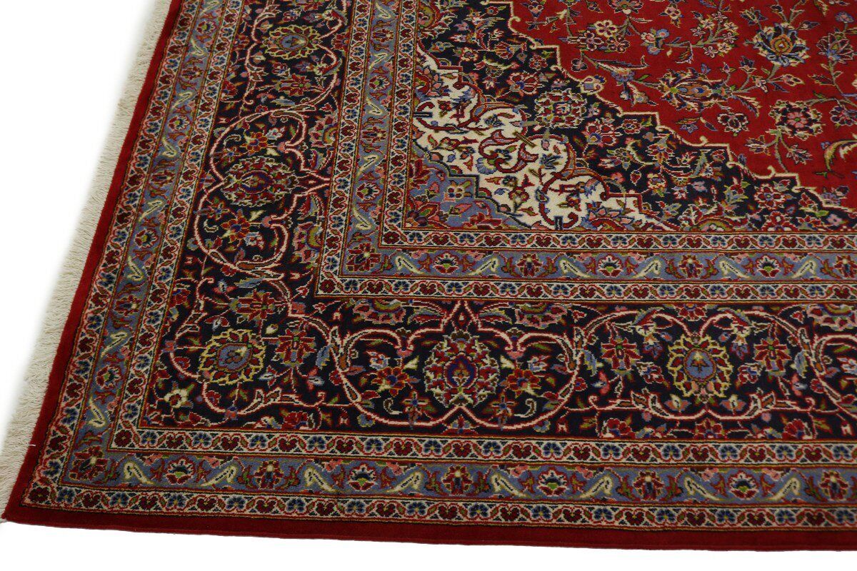 Vintage Traditional Signed Oriental Rug Handmade