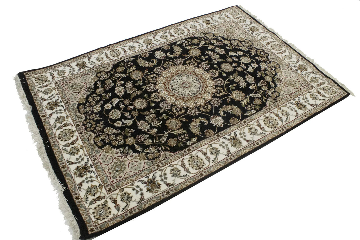 Handmade Wool Indo-Nain Floral Oriental Rug