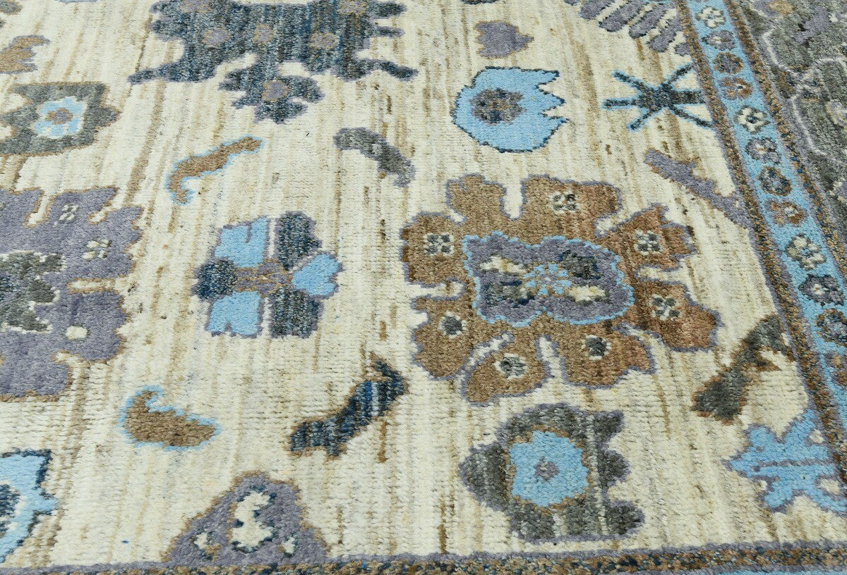 Vintage-Style Peshawar Oushak Oriental Rug Floral