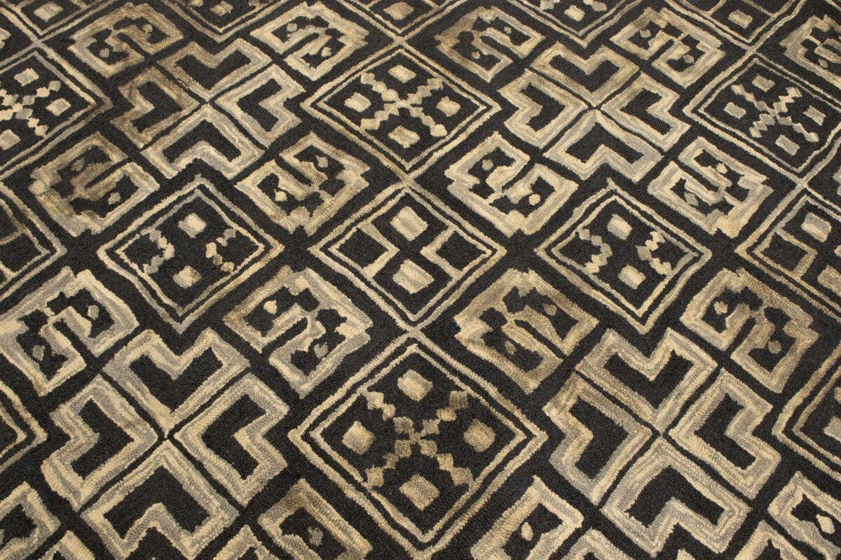Hand-Tufted Dark Gray Geometric Rug Modern Area