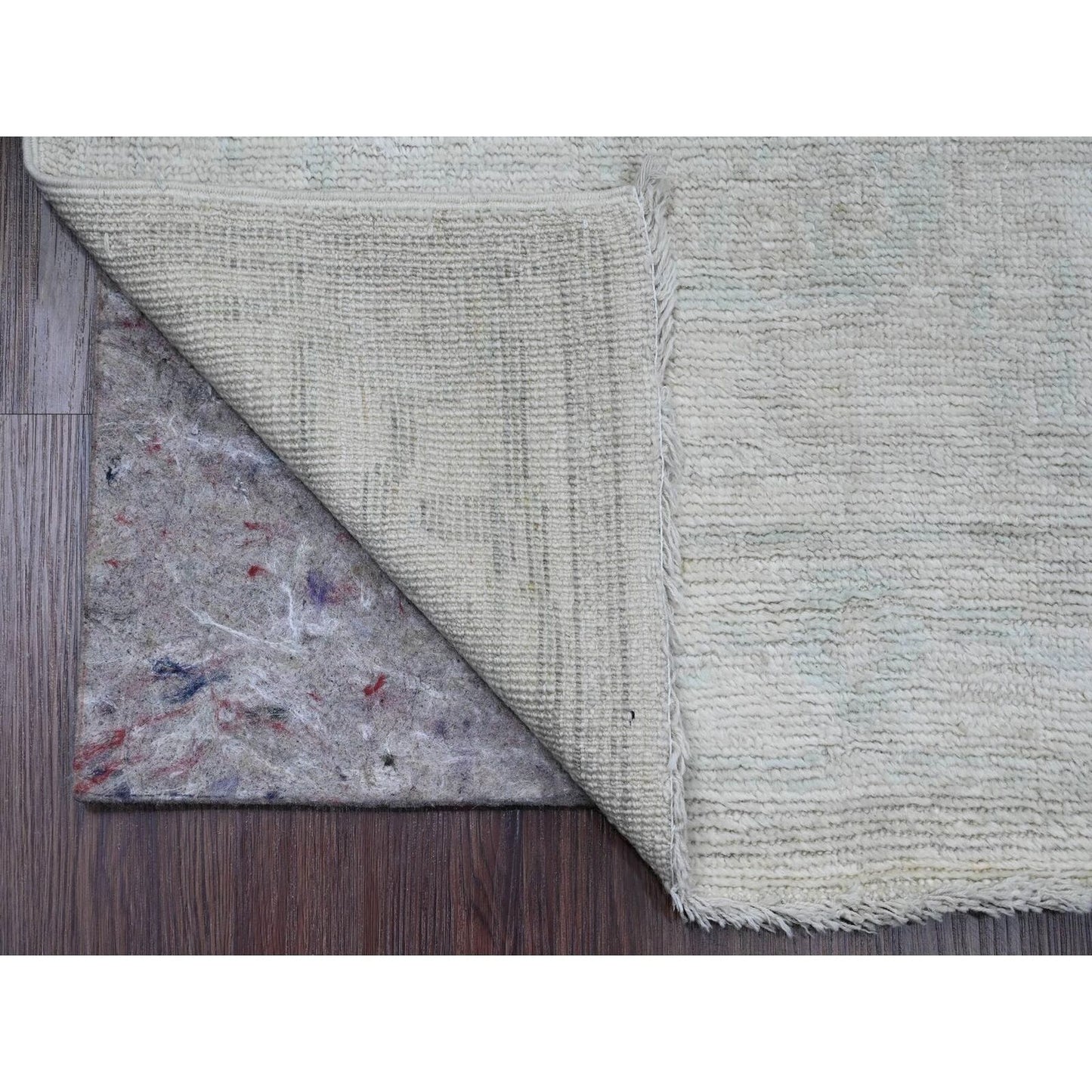 2'7"X11'7" White Hand Knotted Angora Oushak Leaf Design Wool Runner Rug