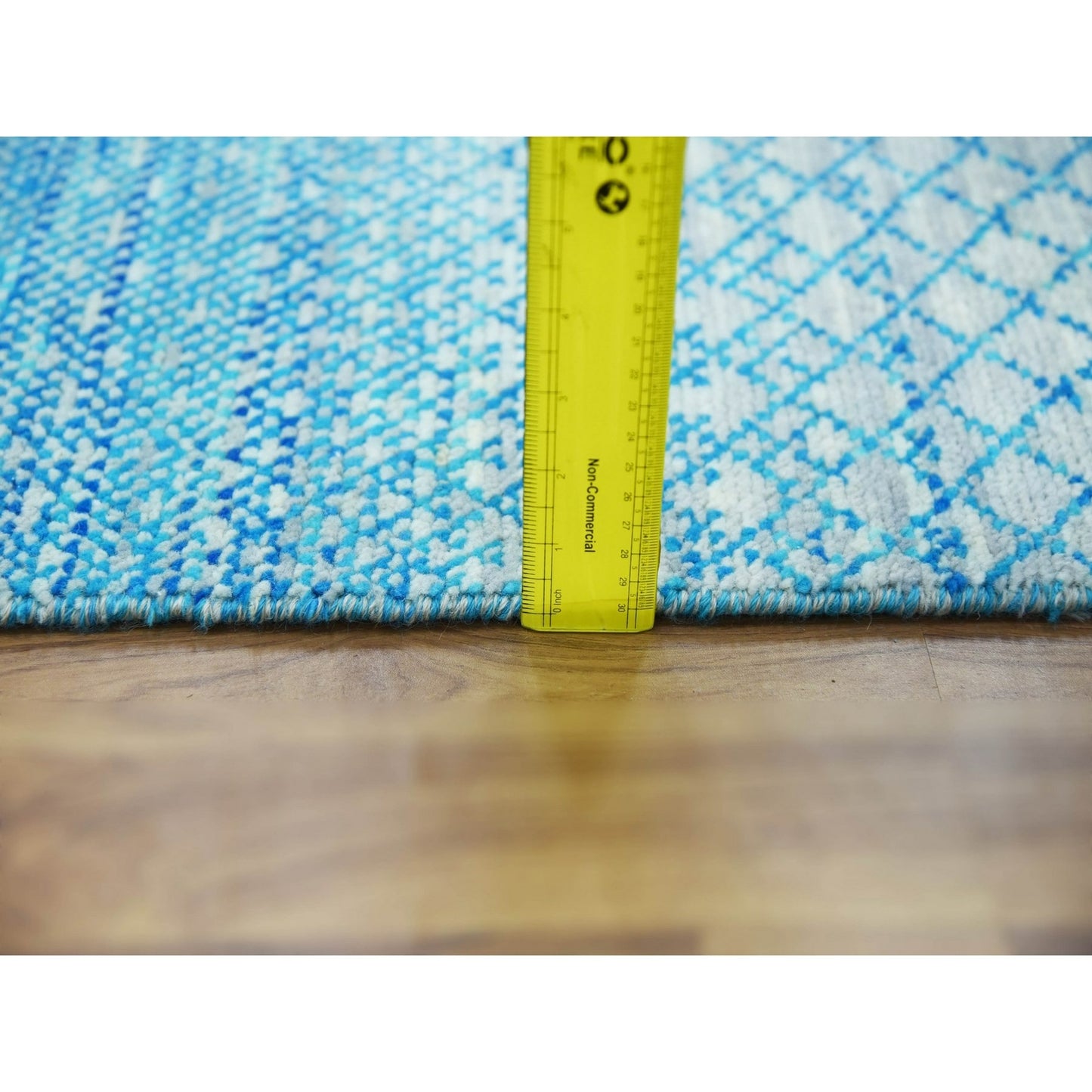 9'1"X12'2" Blue Hand Knotted Chiaroscuro Collection Wool Oriental Rug