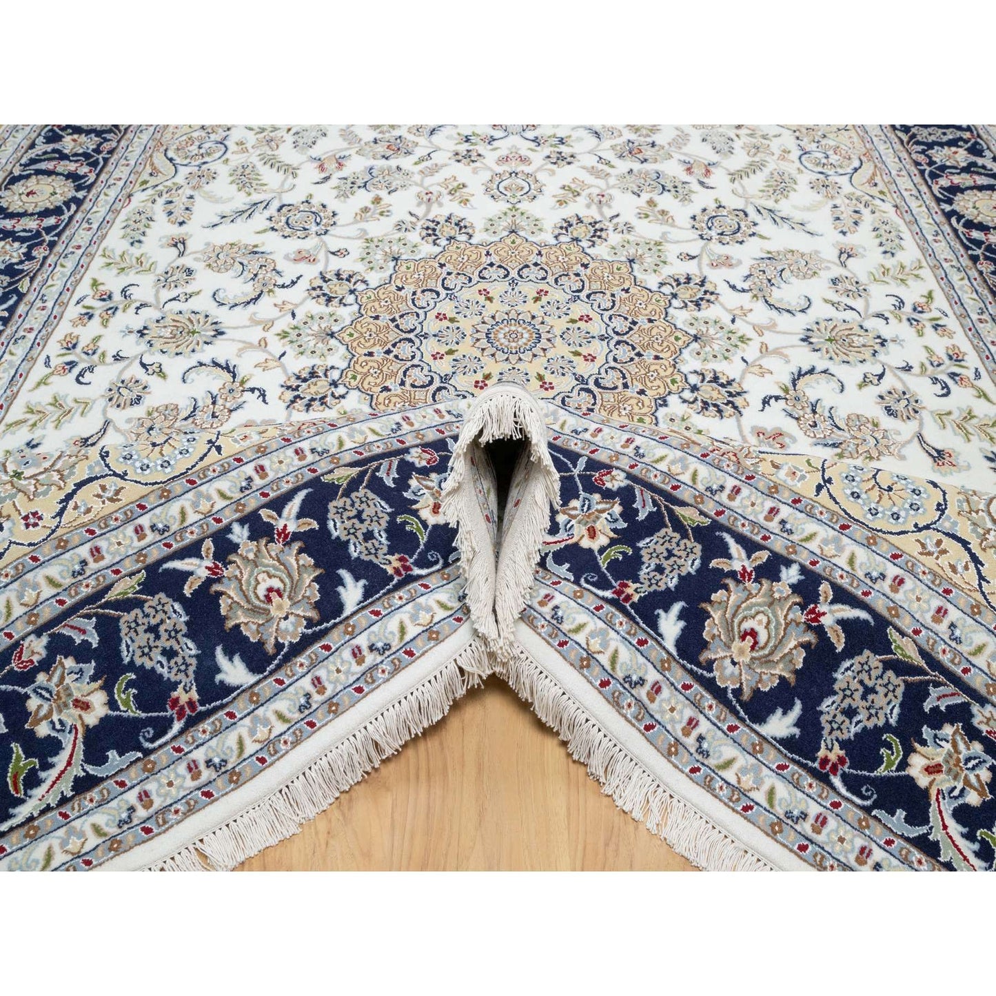 7'10"X10'1" Stone White Nain Design 250 Kpsi Soft Wool Hand Knotted Rug