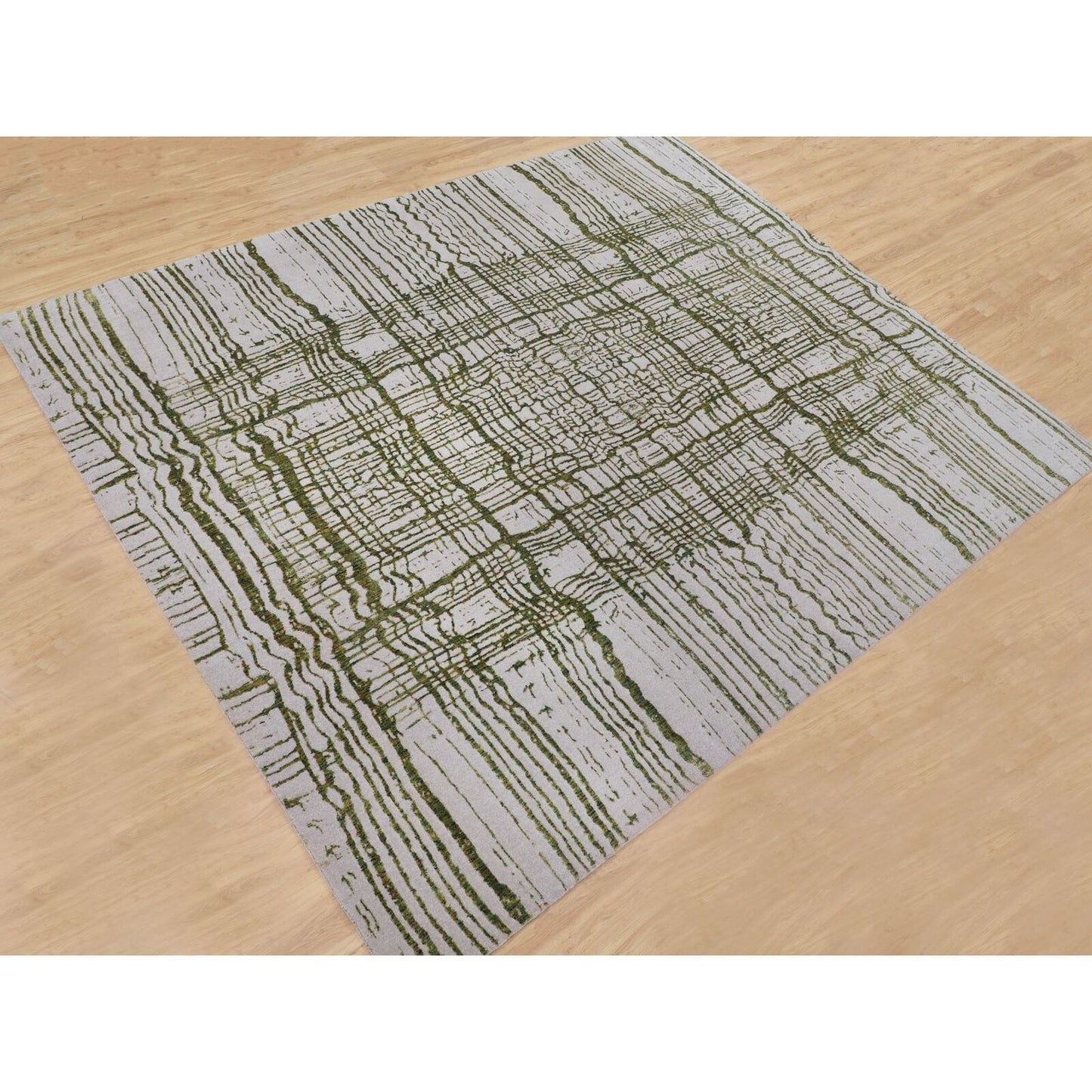 11'9"X14'8" Oversized Green Fine Jacquard Hand Loomed Wool & Art Silk Rug