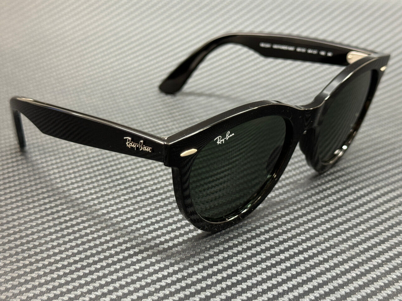 RAY BAN RB2241 901 31 Black Green Unisex 54 mm