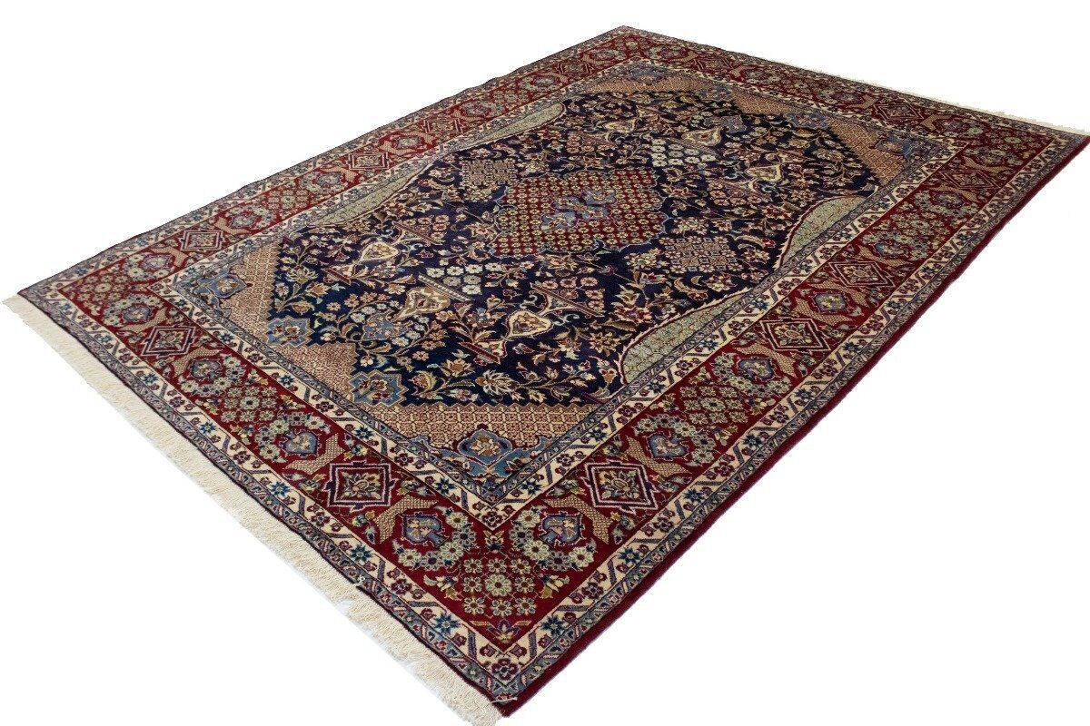 Vintage Oriental Rug Classic Floral Geometric