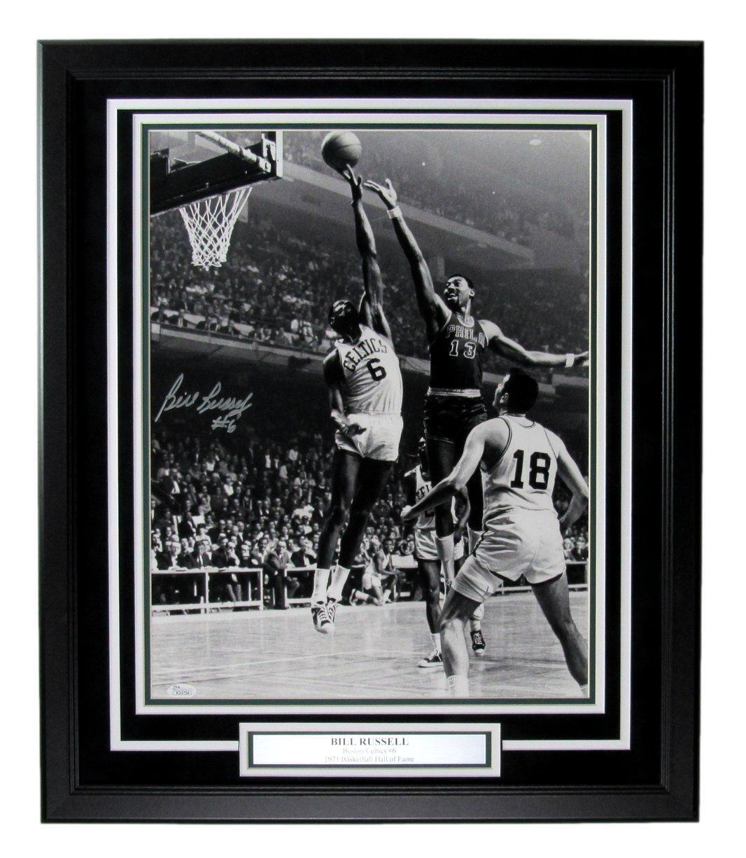 Bill Russell Hof Autographed 16X20 B/W Photo