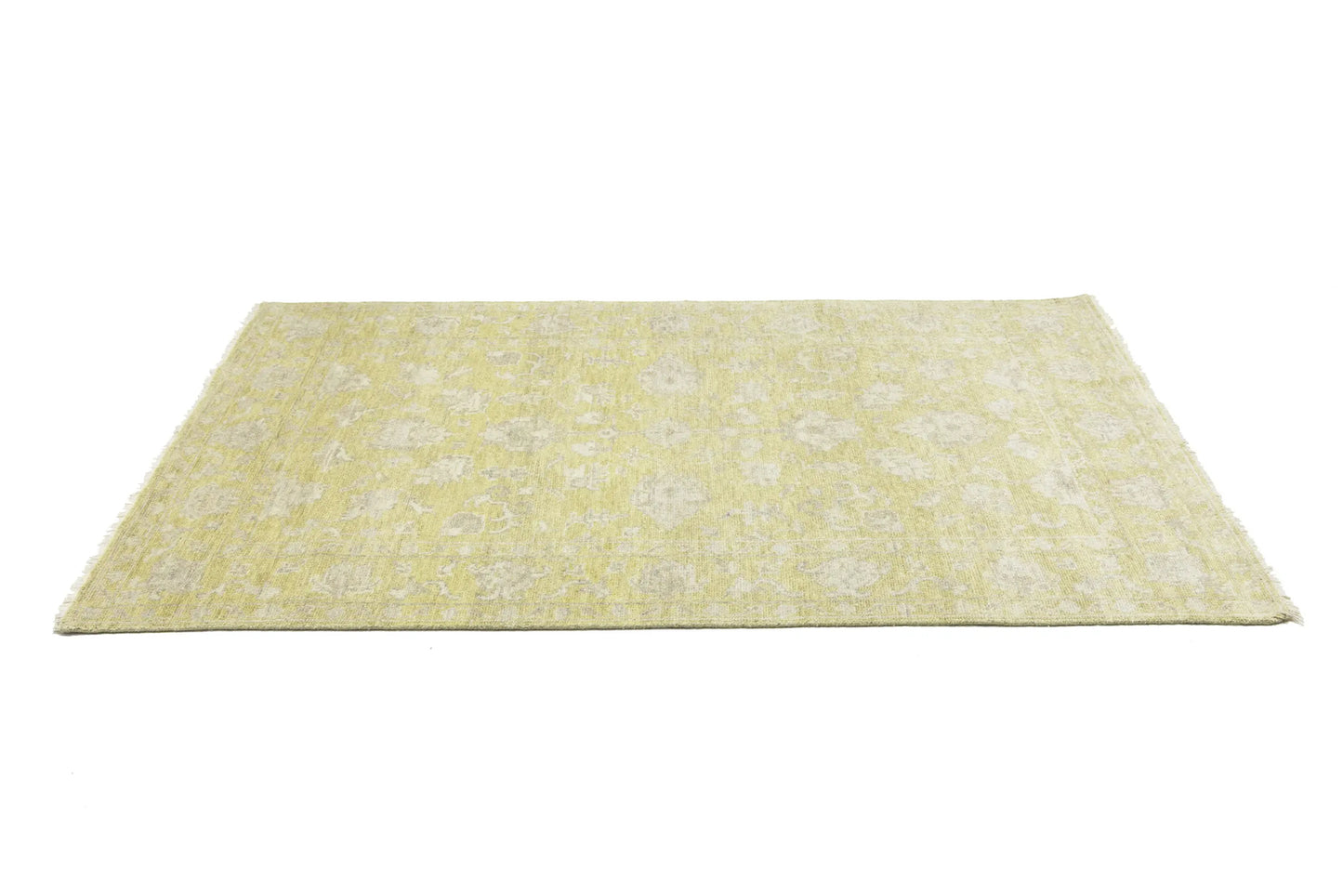 5X8 Ft Transitional Oriental Rug Floral Design