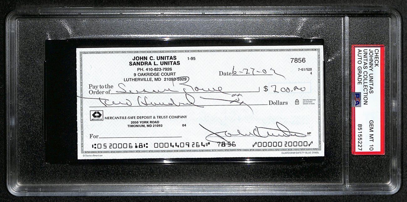 Johnny Unitas Signed 6/27/02 Check Psa/Dna Gem Mt