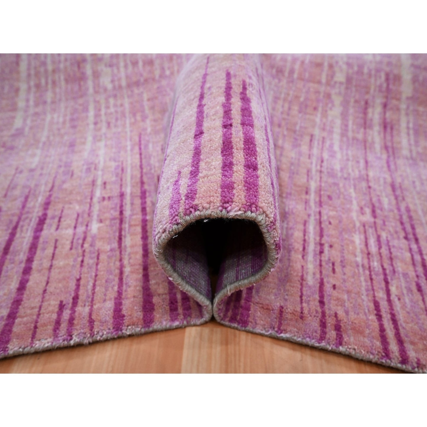 8'1"X10'4" Shades Of Pink Vertical Ombre Design Wool Hand Knotted Rug