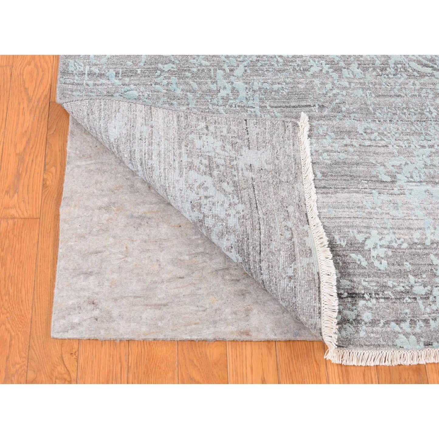 8'X10' Green Wool And Silk Hand Knotted Broken Zoroastrian Design Rug