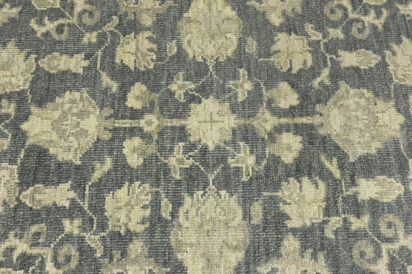 Hand-Knotted Floral Transitional Oriental Rug