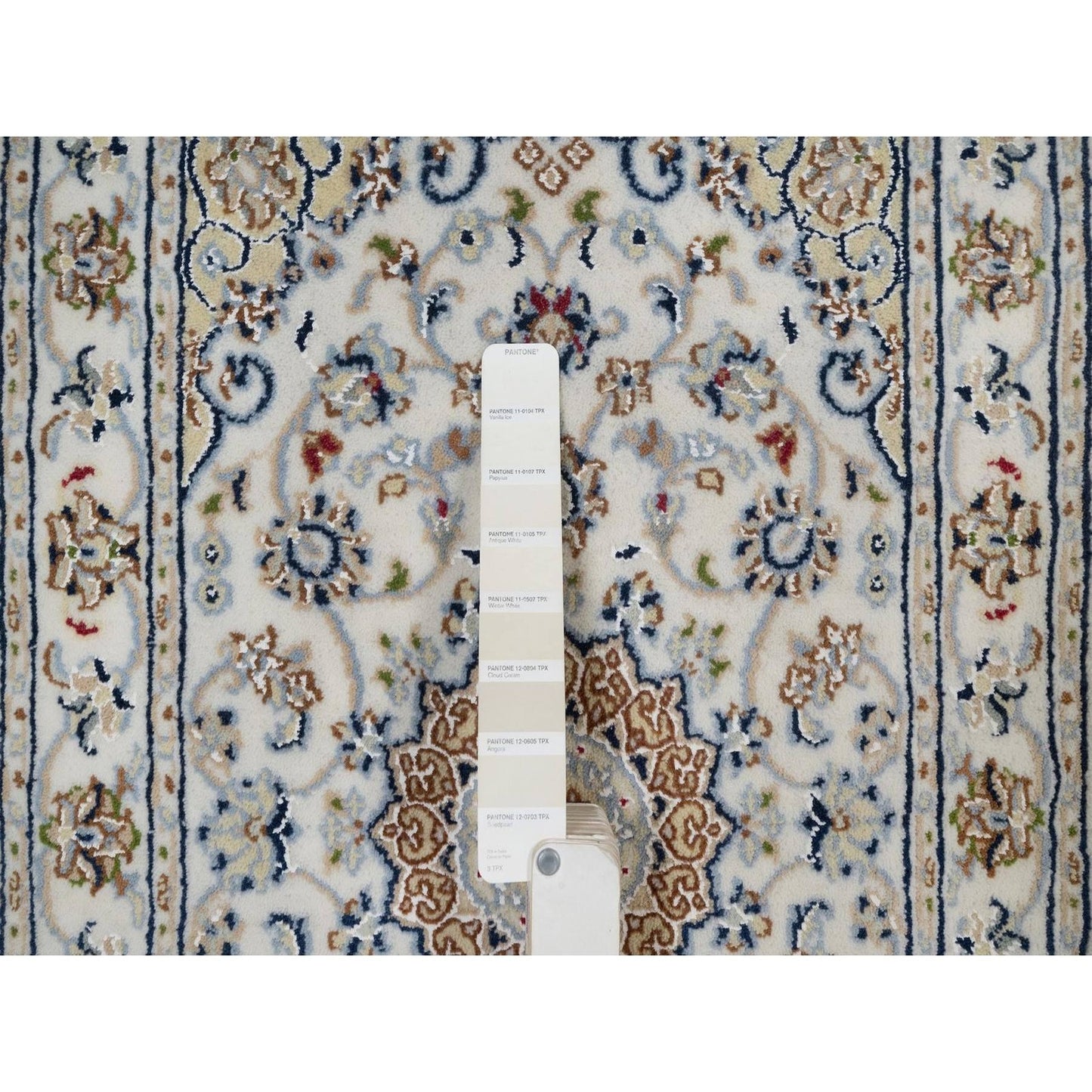 2'X3'1" Ivory Nain With Flower Design Hand Knotted Wool And Silk Mat Rug