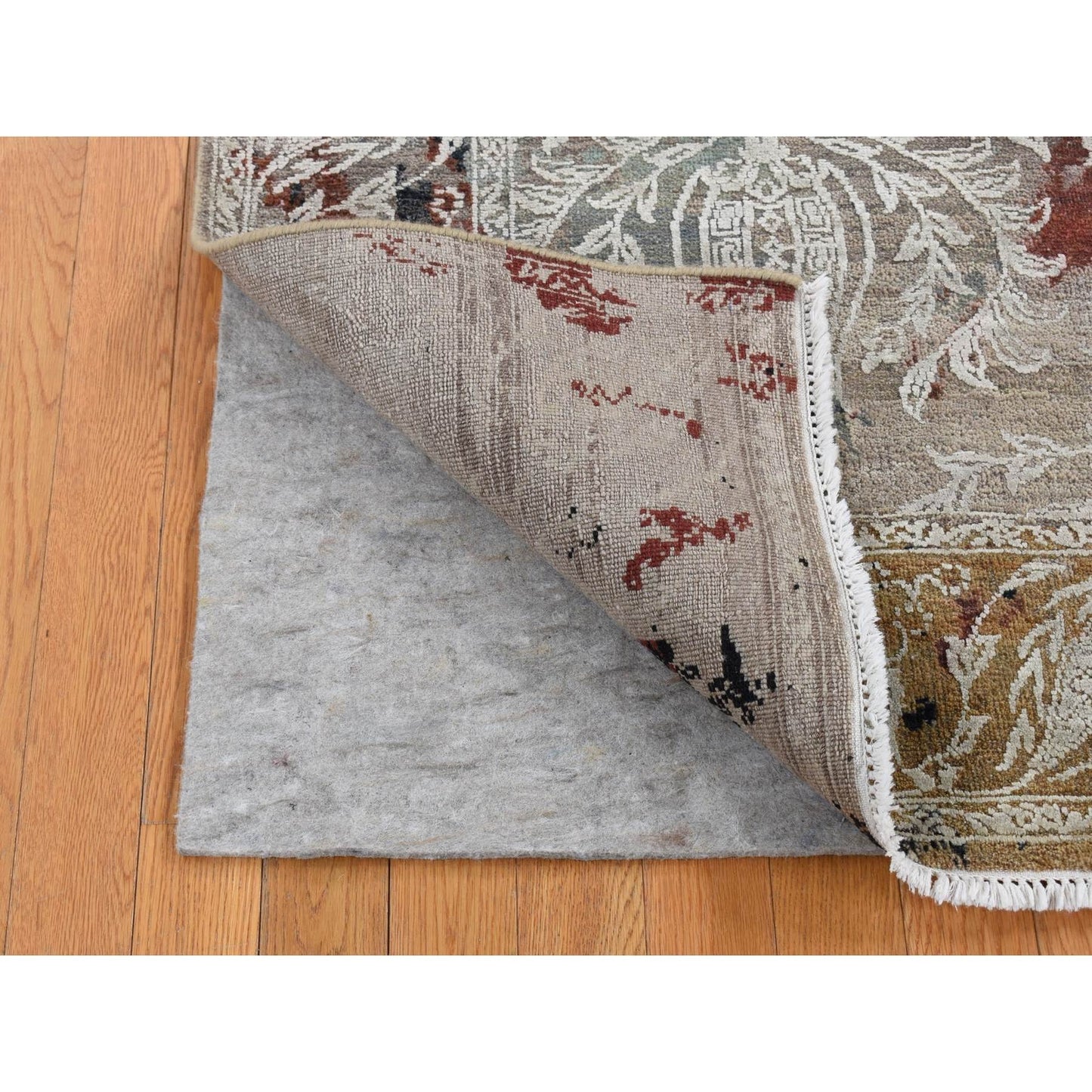 5'2"X7'1" Gray Broken Tulip Design Silk With Wool Hand Knotted Rug