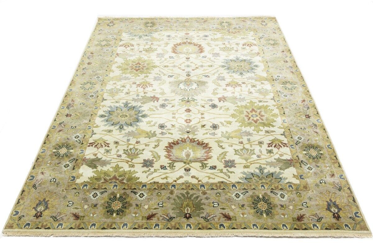 Handmade Osh Chobi Floral Style Peshawar Rug