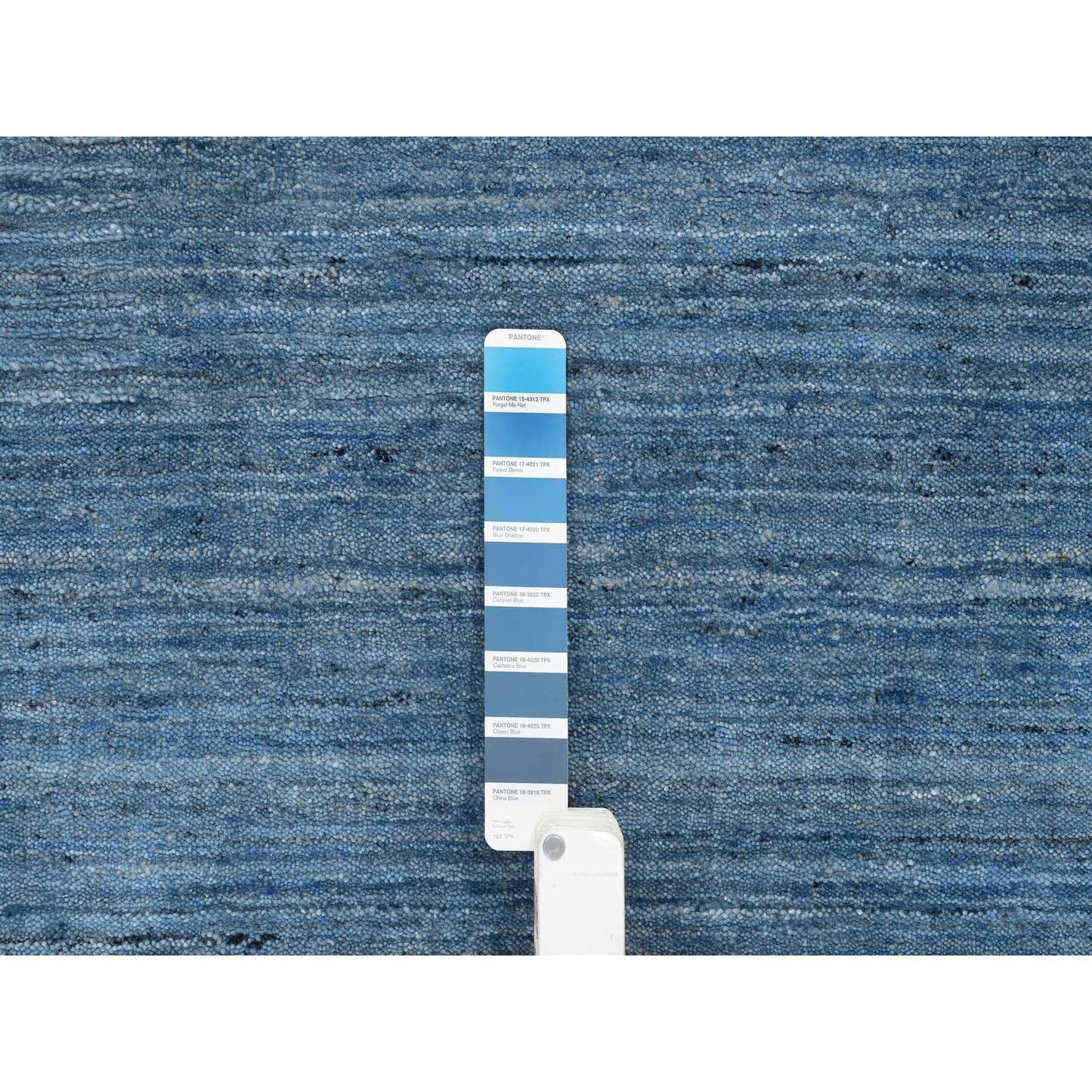 11'9"X11'9" Denim Blue Pure Wool Hand Loomed Modern Design Round Rug