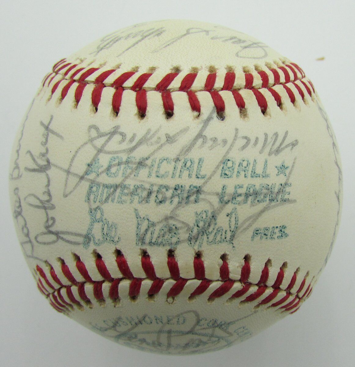 1975 Detroit Tigers Team Signed By 26 Oal