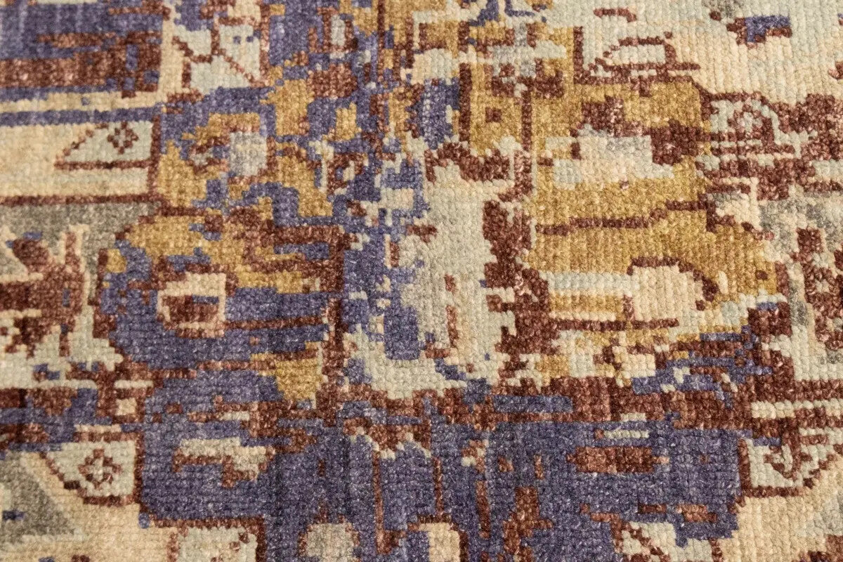 Distressed Floral Heriz Serapi Oriental Rug