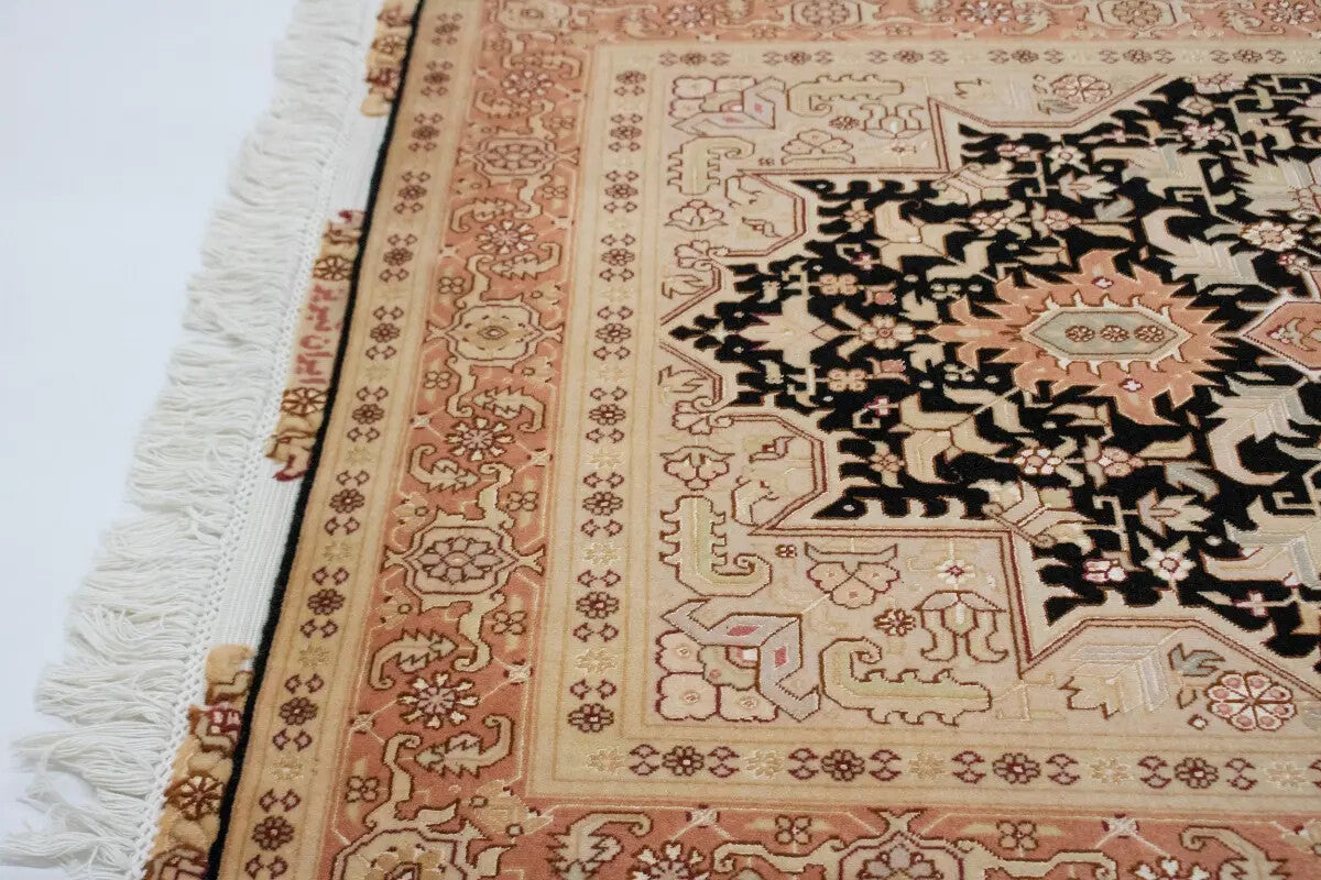 Handmade Signed Oriental Rug Classic Floral Kork