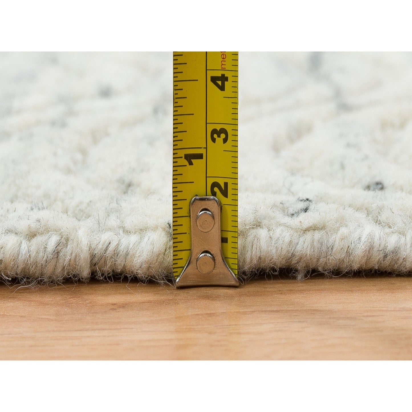 2'5"X12' Beige Modern Design Hand Loomed Natural Wool Runner Rug