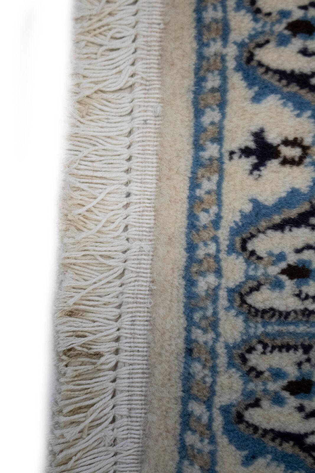 Hand-Knotted Oriental Rug Small Classic Floral
