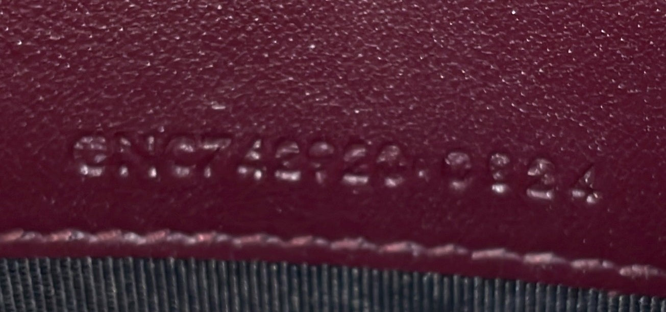 Saint Laurent Classic Monogram Wallet On Chain Matelasse Chevron Patent Small