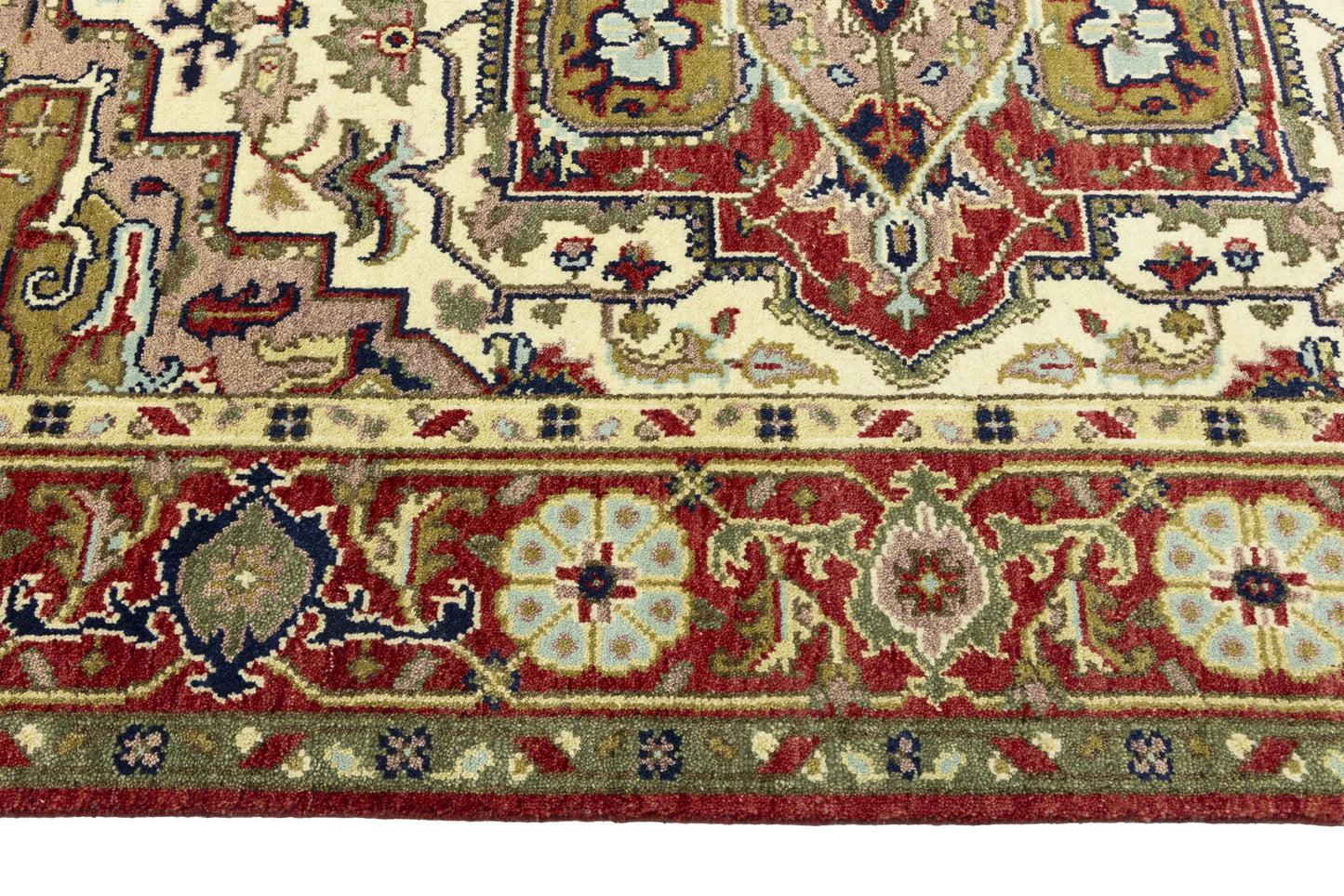 Handmade Scarlet Red Traditional Wool Heriz