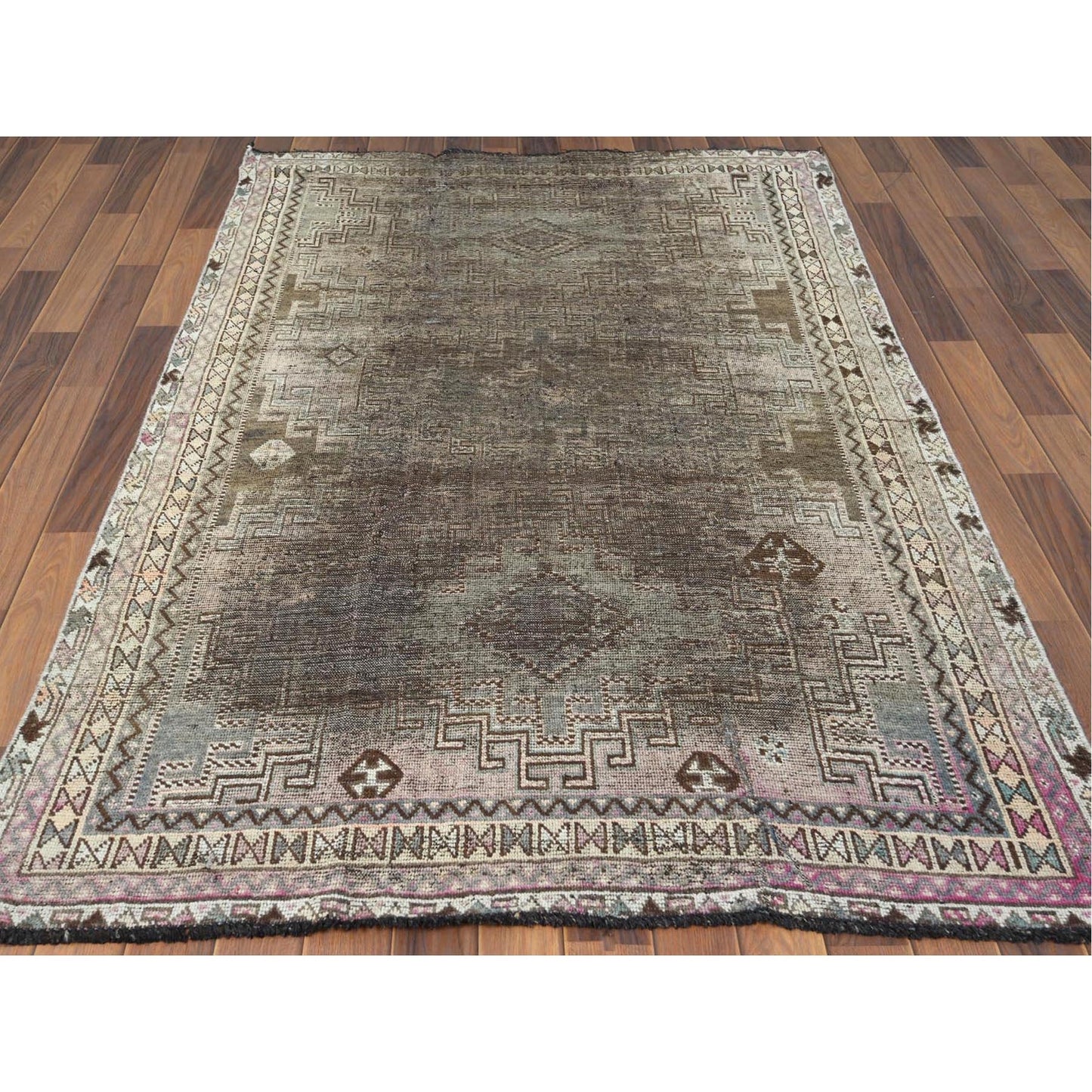 4'5"X7'2" Semi Antique Beige Farsian Sheeraz Handknotted Organic Wool Rug