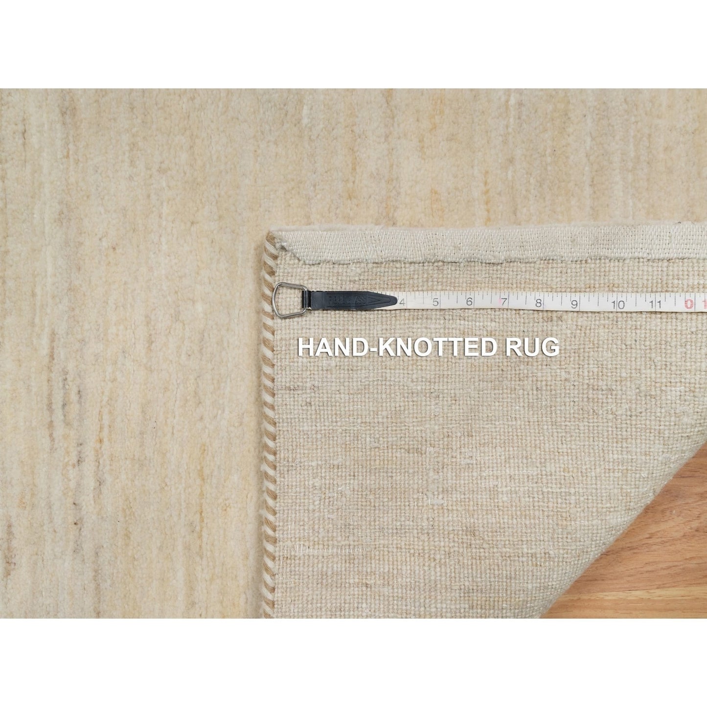 2'X3' White Modern Plain Design Pure Wool Hand Knotted Mat Oriental Rug