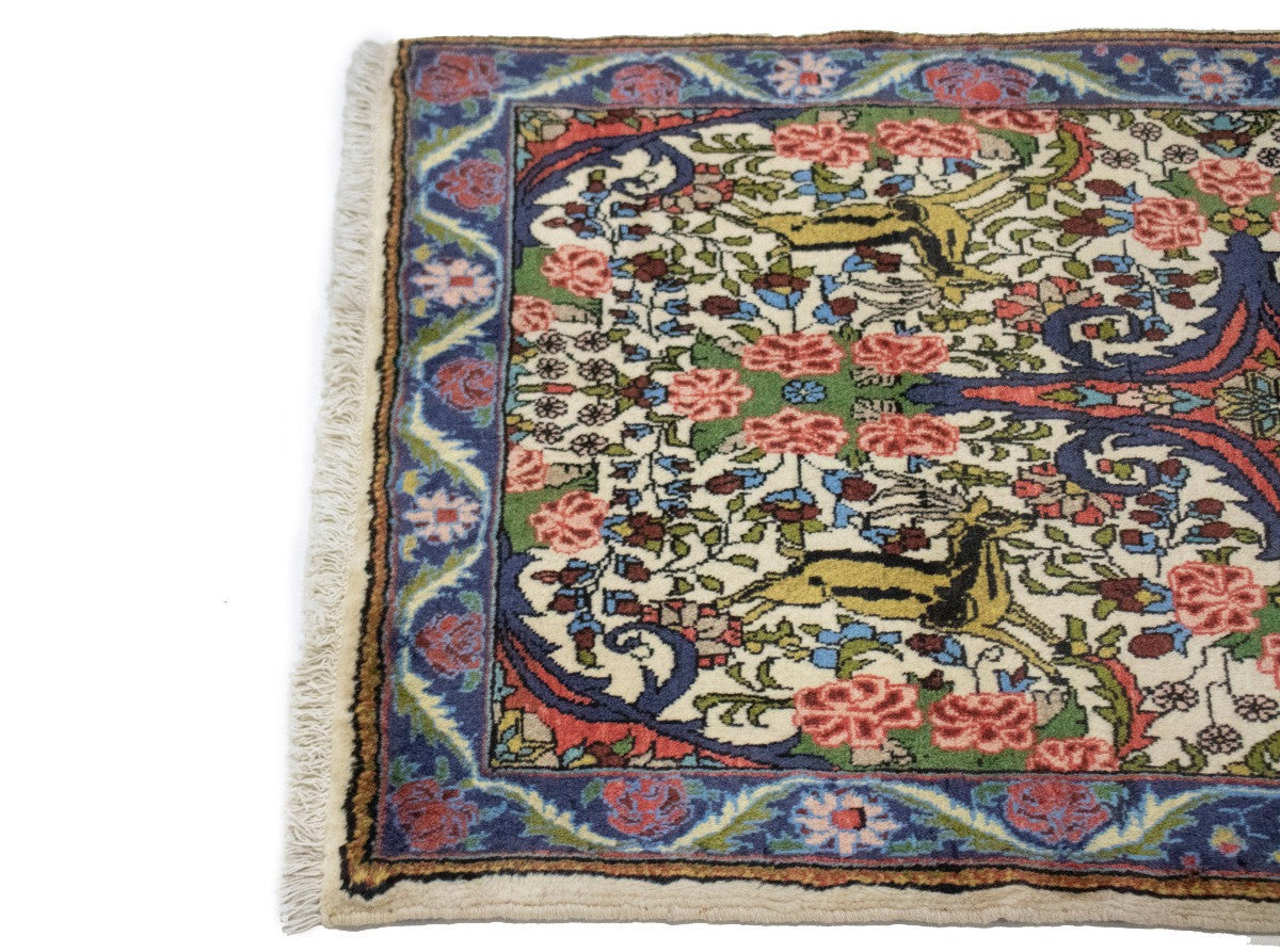 One-Of-A-Kind Handmade Oriental Rug Small Floral