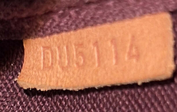 Louis Vuitton Favorite Handbag Monogram Canvas Mm