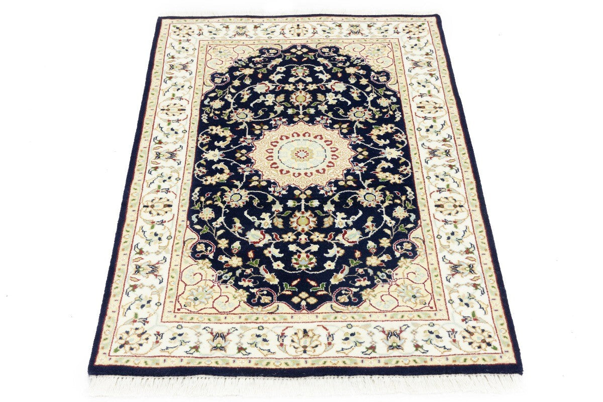 Indo-Nain Oriental Rug Floral Medallion Bedroom
