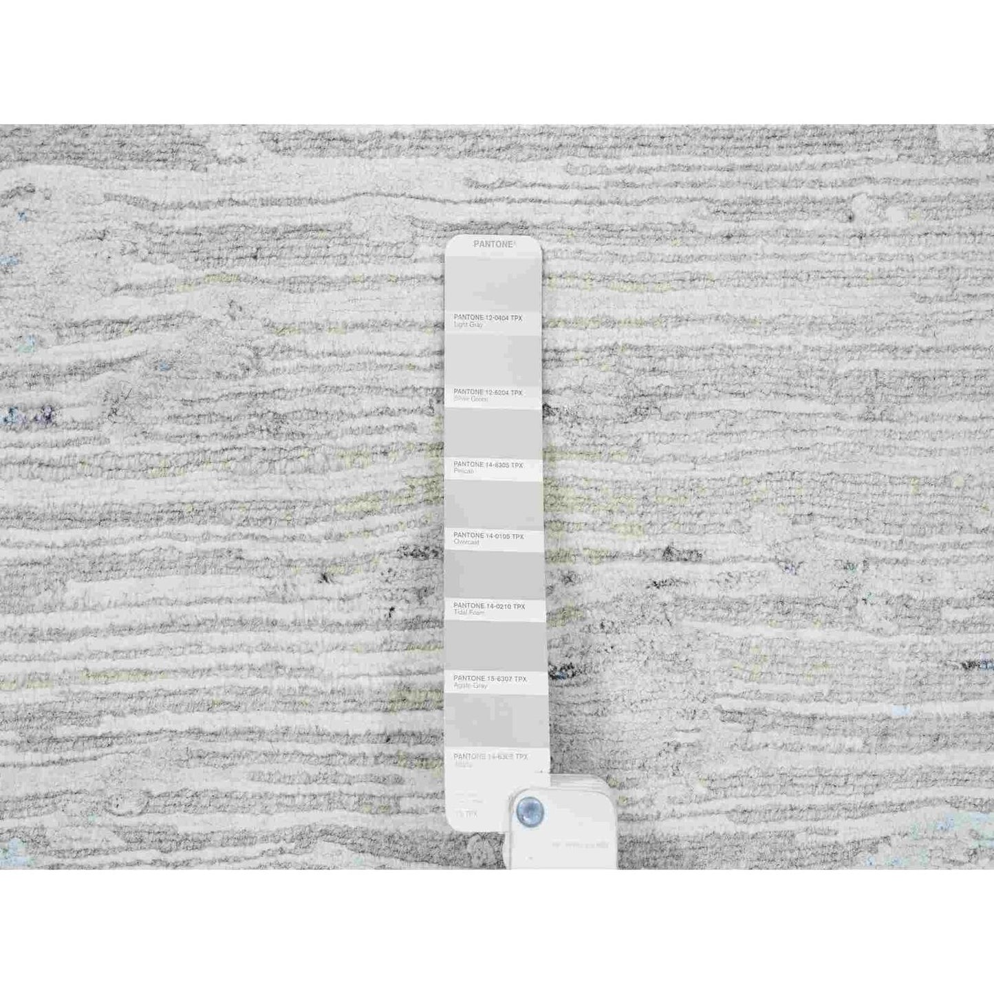 2'6"X9'9" Gray Modern Hand Knotted Hand Spun Natural Wool Runner Rug