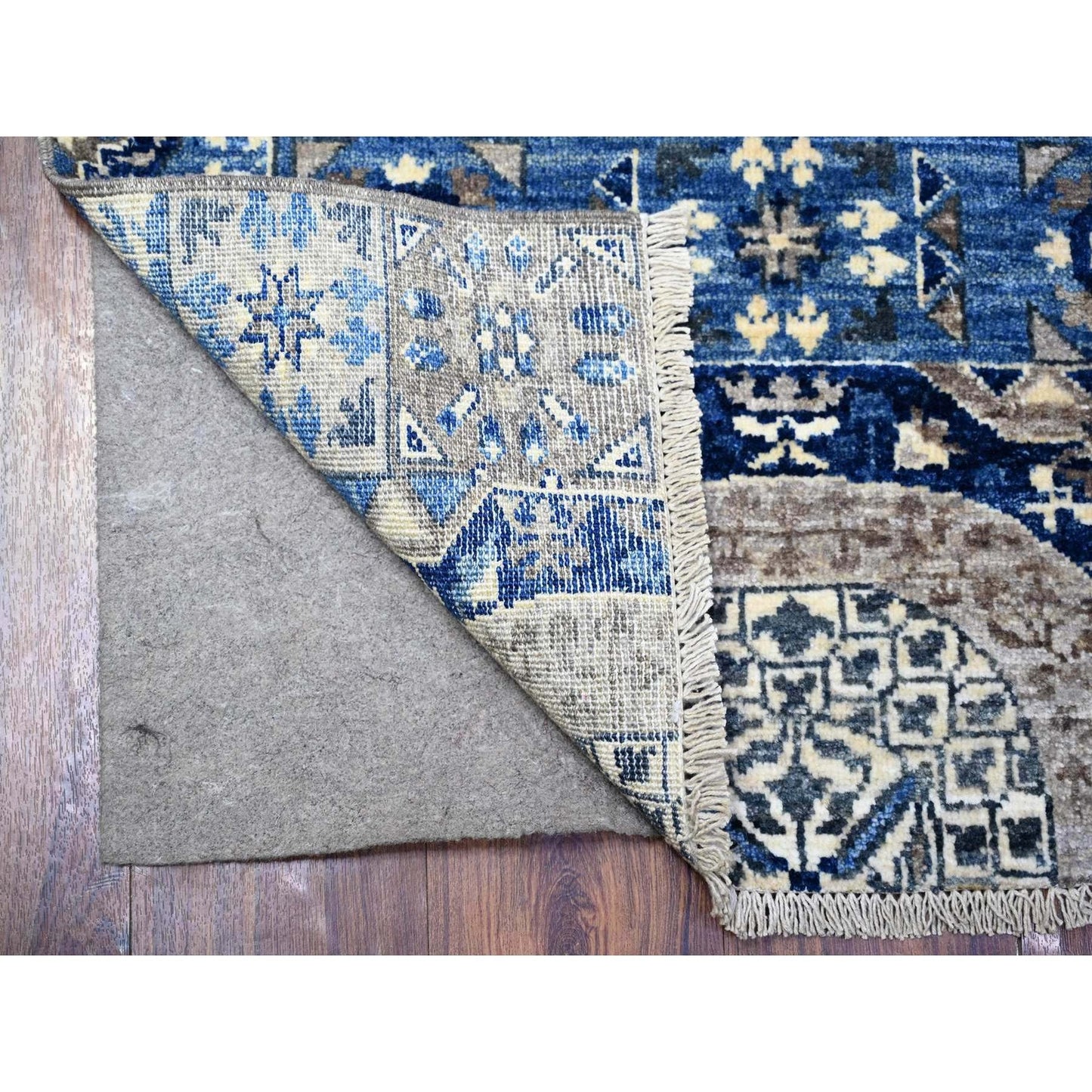 2'6"X6' Blue Fine Aryana Soft Wool Hand Knotted Oriental Rug