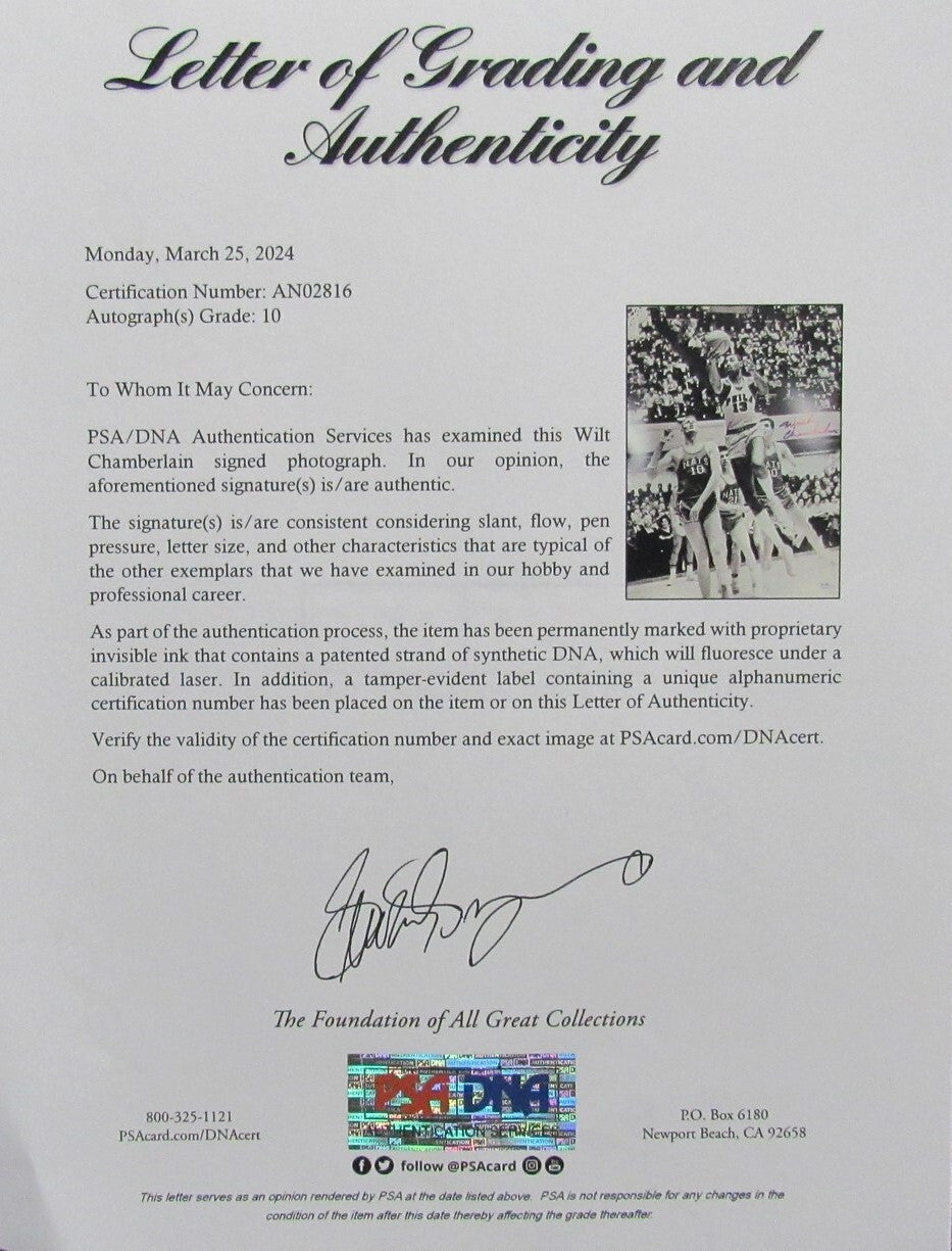 Wilt Chamberlain Signed/Autographed 16X20 Photo