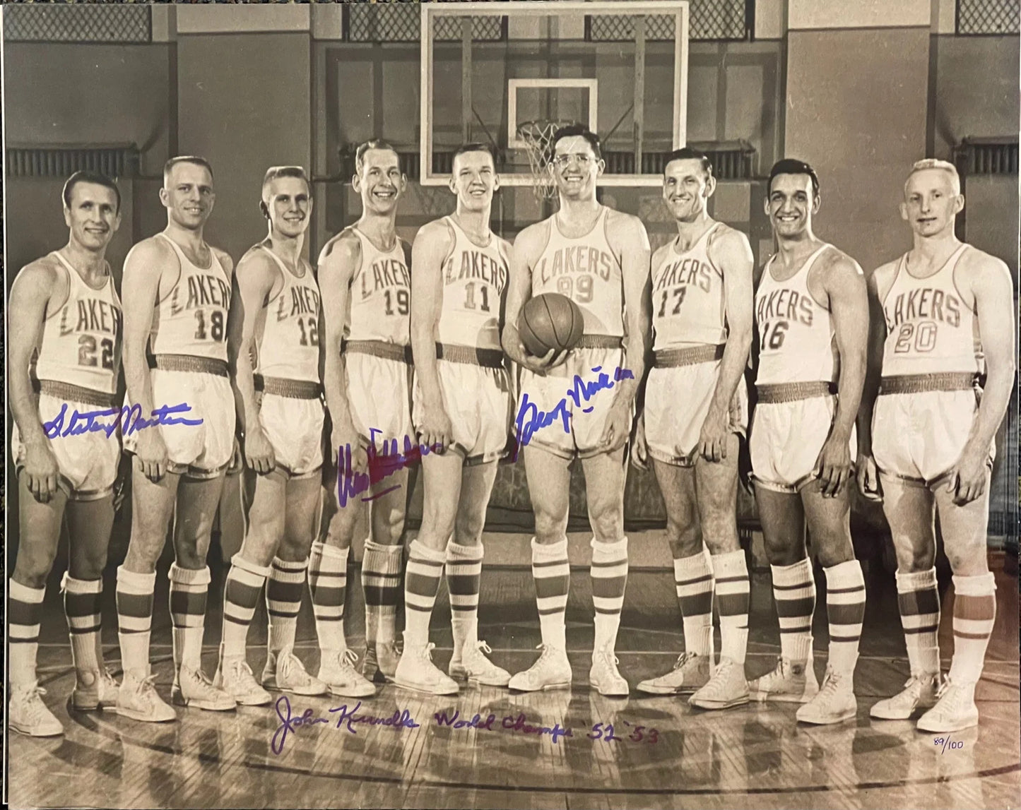 George Mikan & Others Autographed 16X20 Basketball Photo 89/100