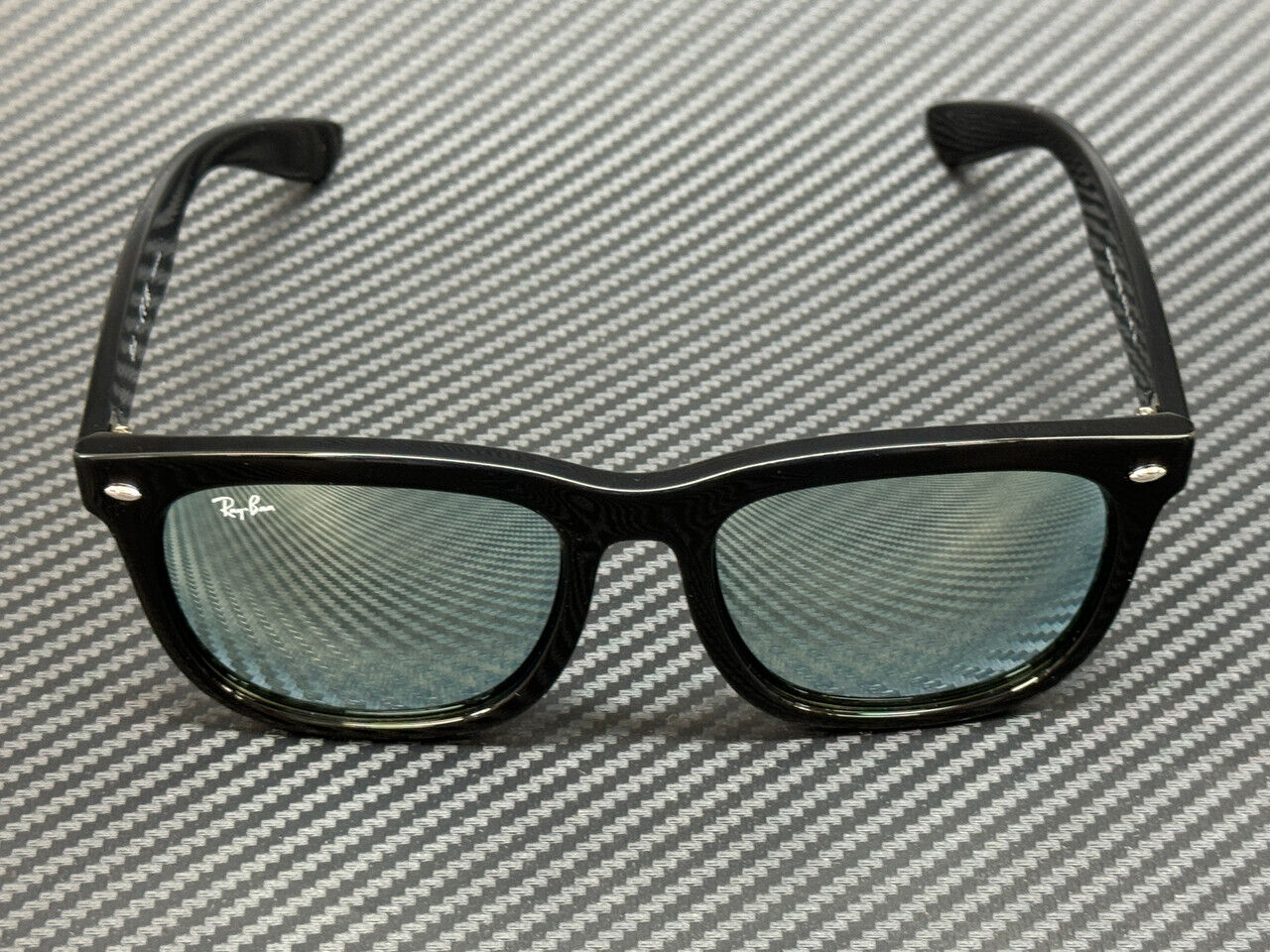 RAY BAN RB4260D 601 30 Black Silver Flash Unisex