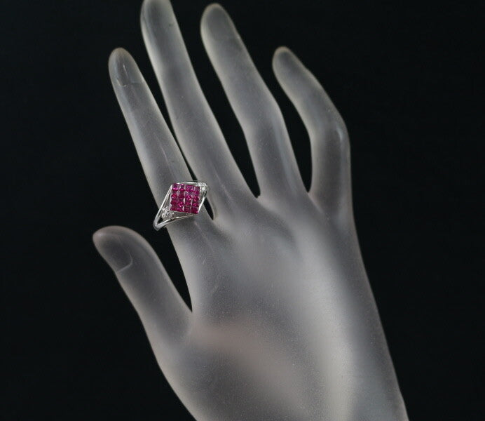 Verite Ring Ruby 1.00Ct Diamond 0.08Ct