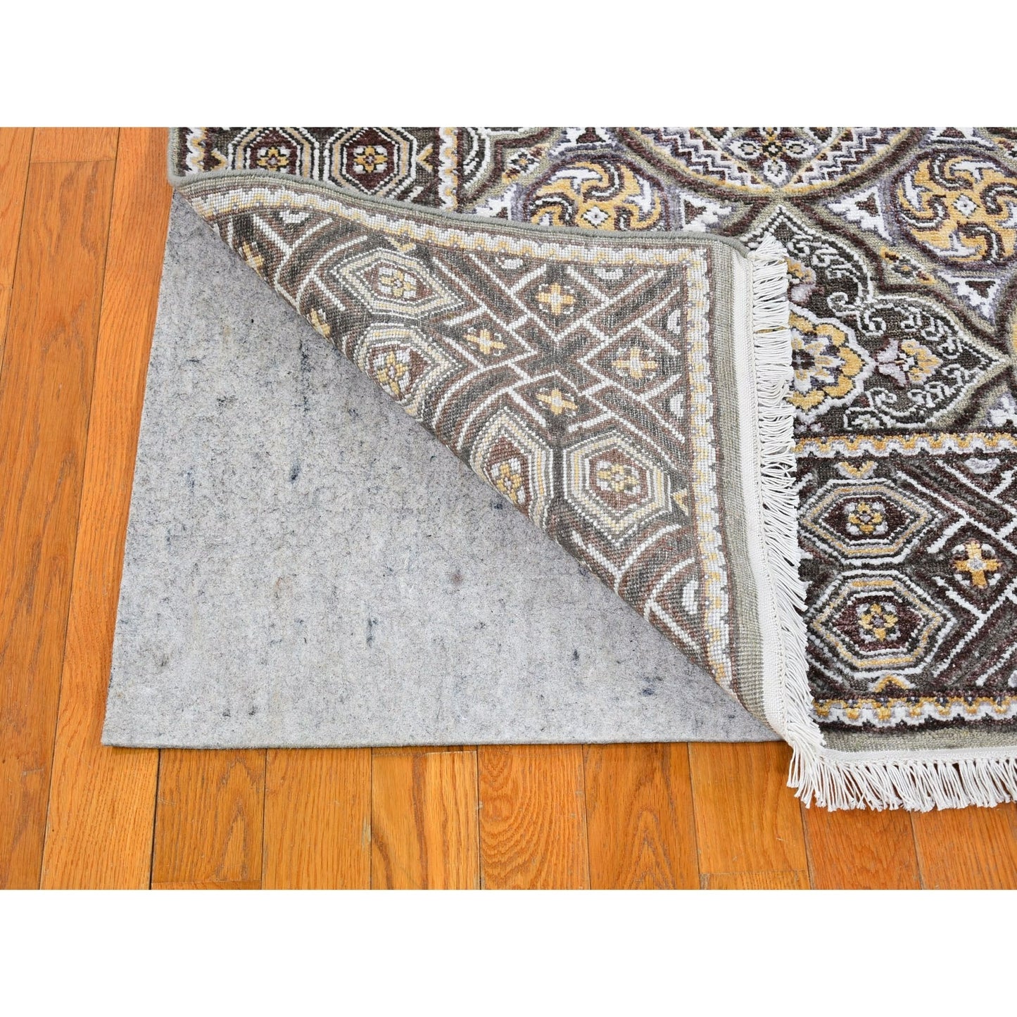 6'2"X9'3" Wool & Silk Mughal Inspired Medallions Design Hand Knotted Rug