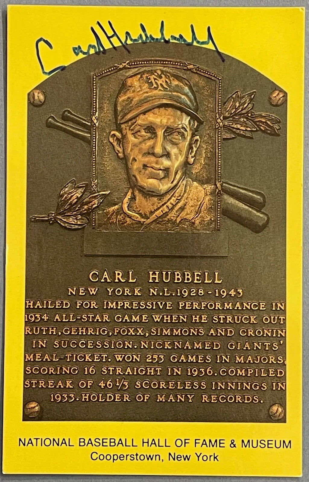 Carl Hubbell Autographed Baseball Hall Of Fame Plaque Postcard