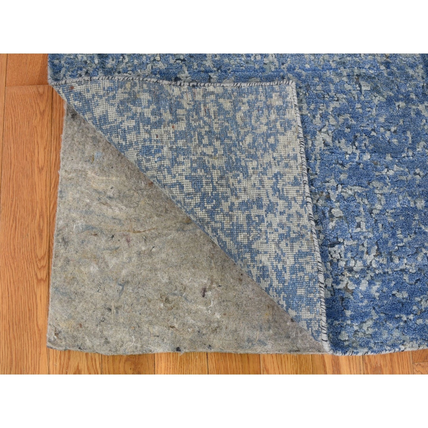 9'X12' Pure Silk And Wool Dissipating Design Hand Knotted Rug