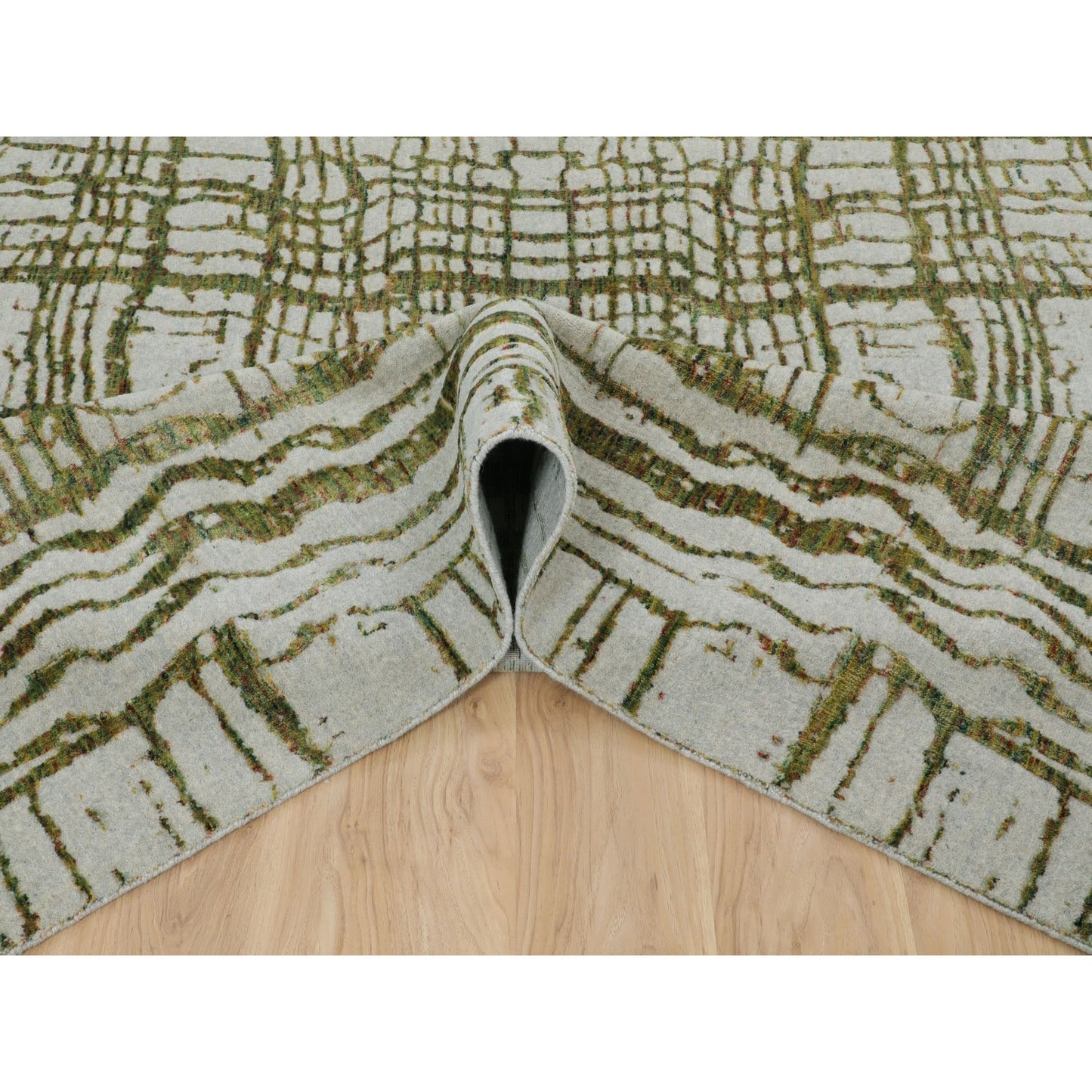 11'9"X14'8" Oversized Green Fine Jacquard Hand Loomed Wool & Art Silk Rug