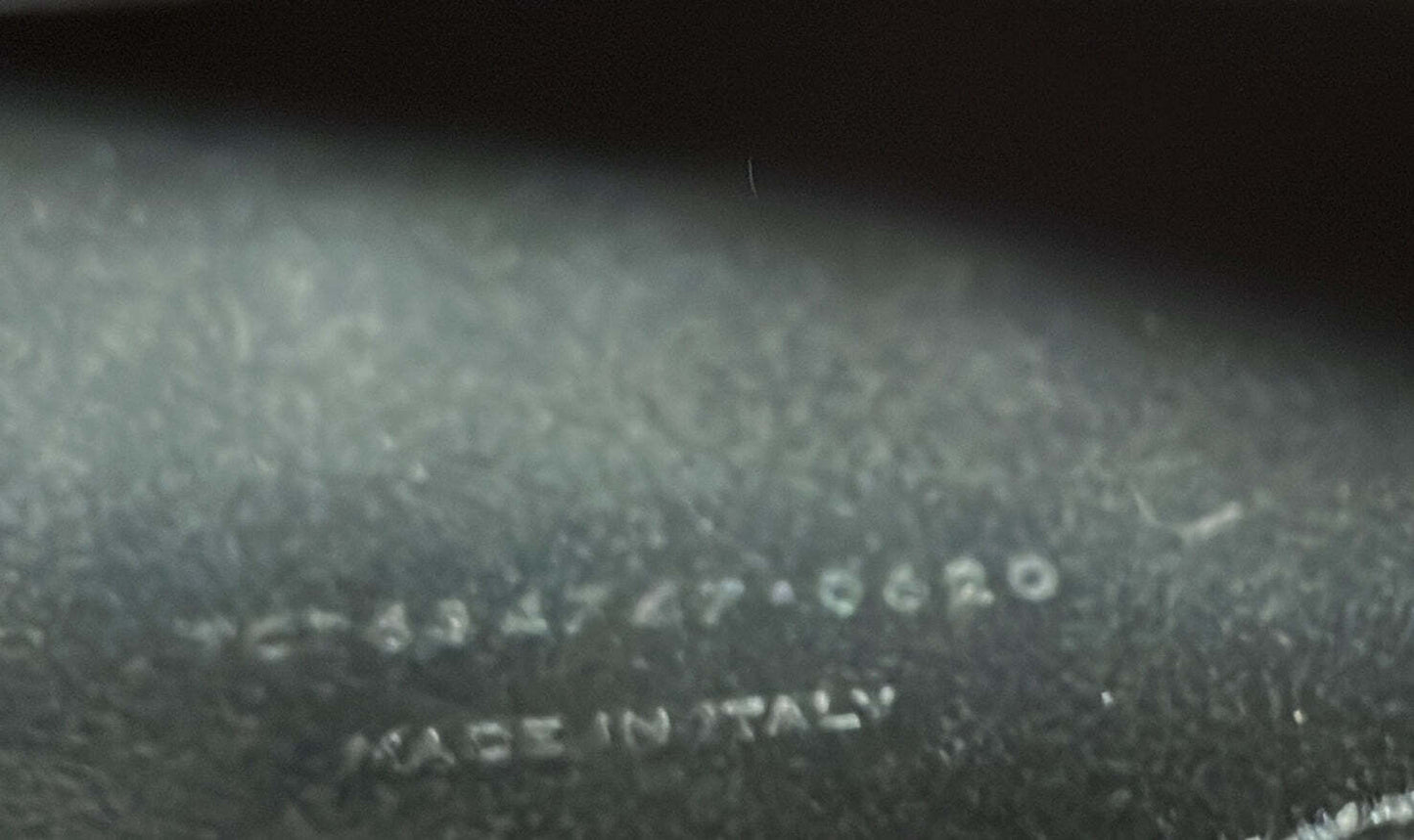 Saint Laurent Uptown Tote Leather Medium