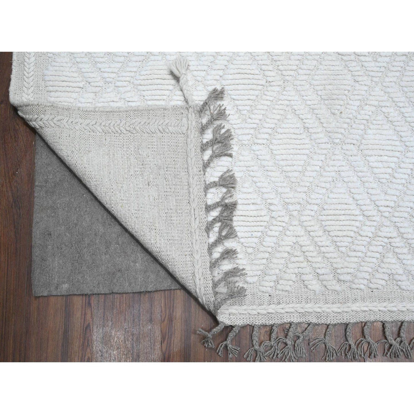 9'1"X12'1" Ivory Hand Knotted Wool Moroccan Diamond Repetitive Design Rug