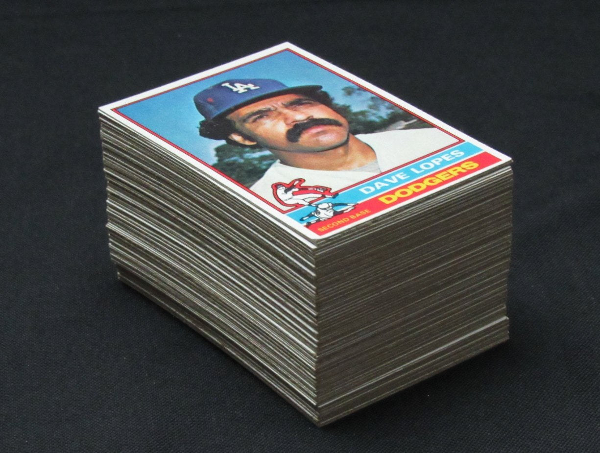1976 Topps Baseball Complete Set (660) Brett Rc