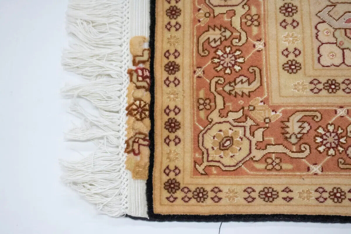 Handmade Signed Oriental Rug Classic Floral Kork